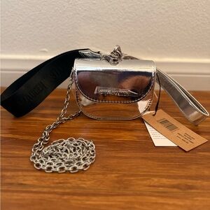 NWT Steve Madden Wristlet Bwaldo bag - Silver